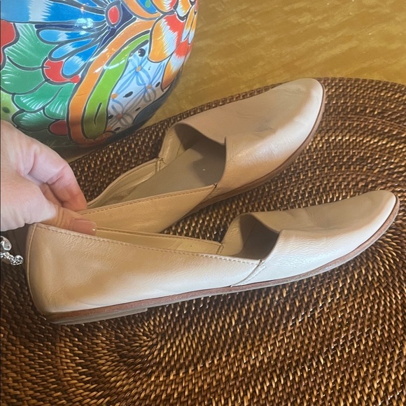 Aldo Shoes - ALDO Women's Cream leather Loafers / Flats size 8